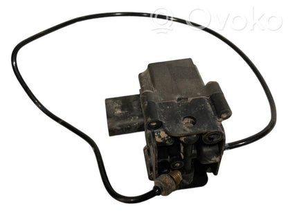 Air distribution/valve block (air suspension)