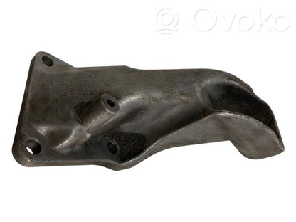 Кронштейн крепления двигателя