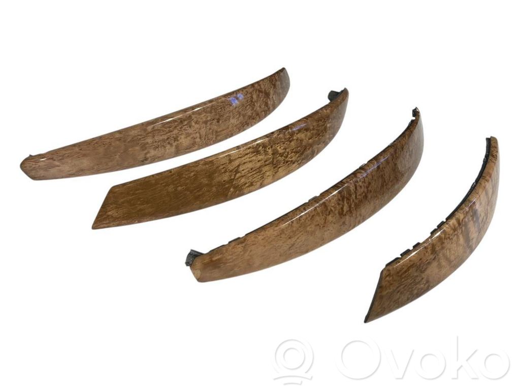 Decorative decoration