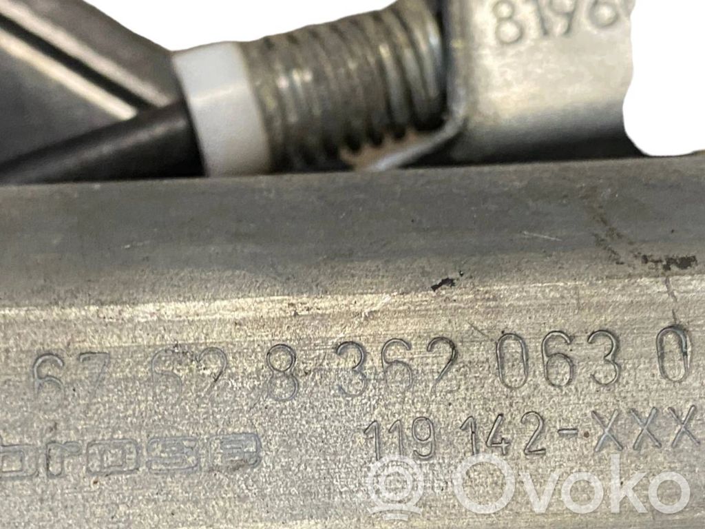 Priekšpusē elektriskā loga pacelšanas mehānisma komplekts