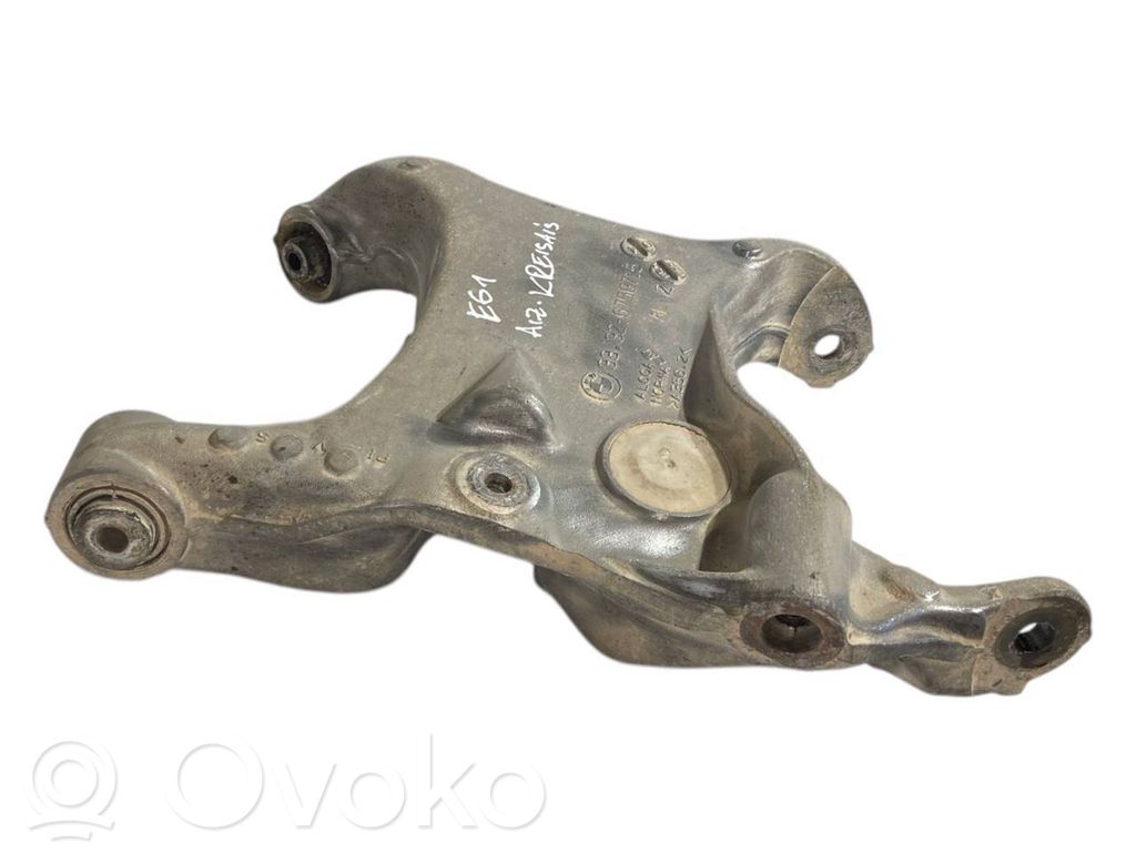 Стойки и рычаги