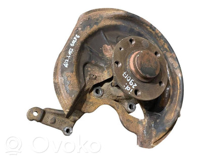 Aizmugurē riteņa rumbas vārpstas šarnīrs (stupica, capfa)