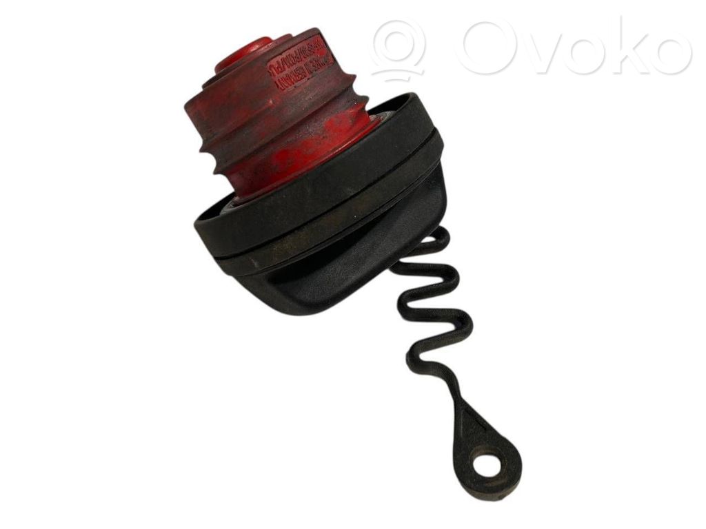 Aizskrūvējams degvielas tvertnes vāciņš