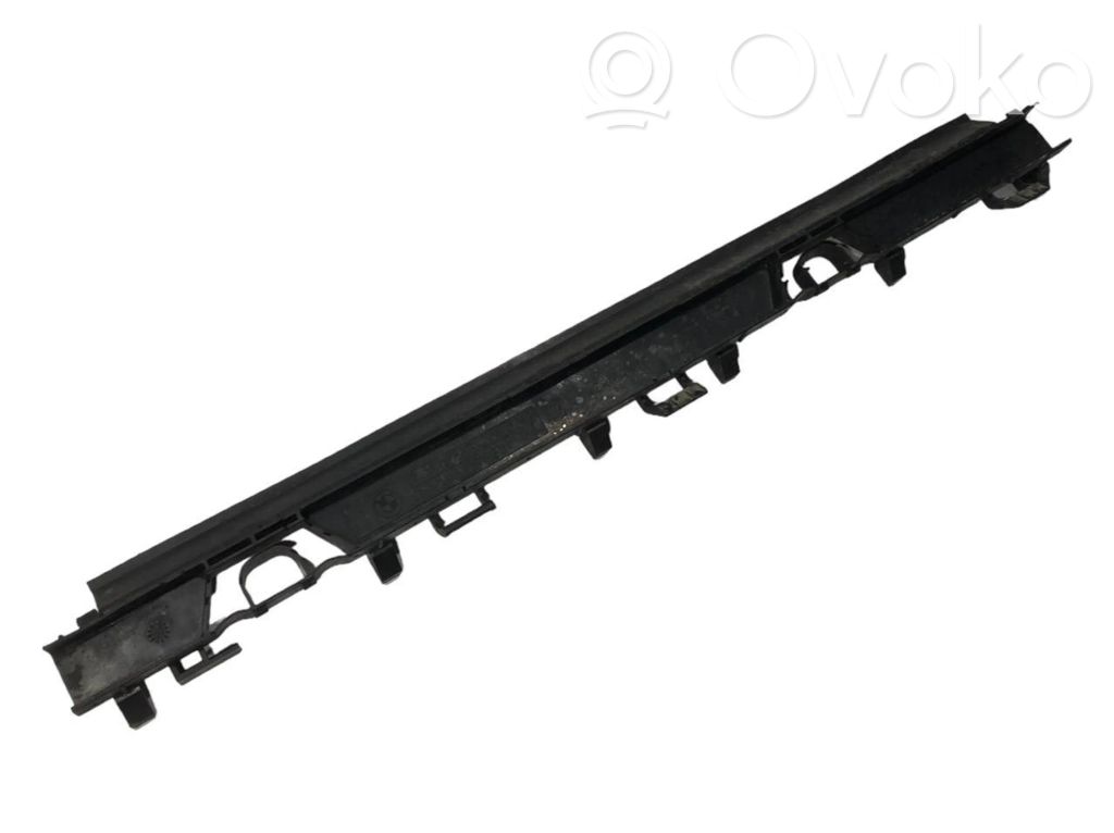 Держатель/кронштейн радиатора(ов)