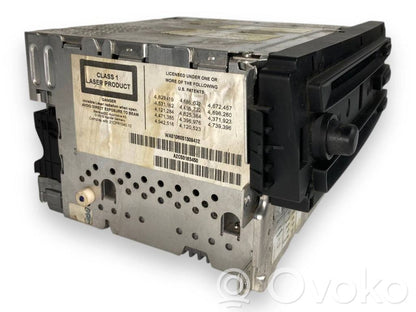 Radio / CD/DVD player / navigation