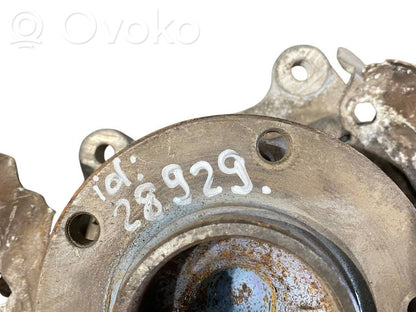 Priekšējā riteņa rumbas vārpstas šarnīrs (stupica, capfa)