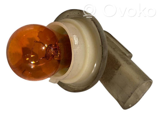 Priekšējā luktura spuldzīte