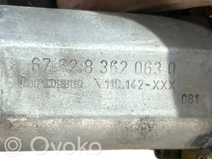 Priekšpusē elektriskā loga pacelšanas mehānisma komplekts