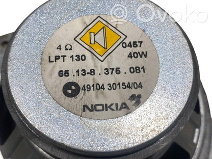 Skaļrunis (-i) priekšējās durvīs