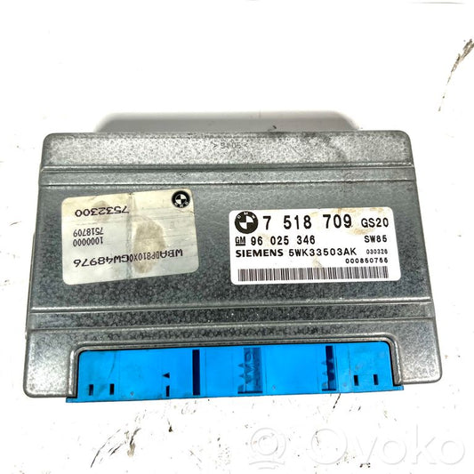 Pārnesumkārbas vadības bloks