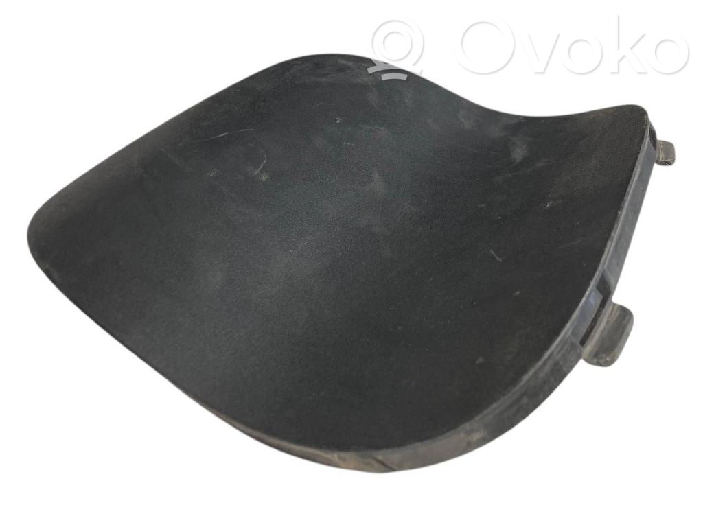 Vilkšanas āķa vāciņš bamperī