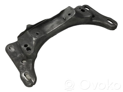 Transmission mounting bracket