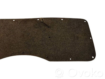 Bagāžnieka sānu apakšējās apdares panelis