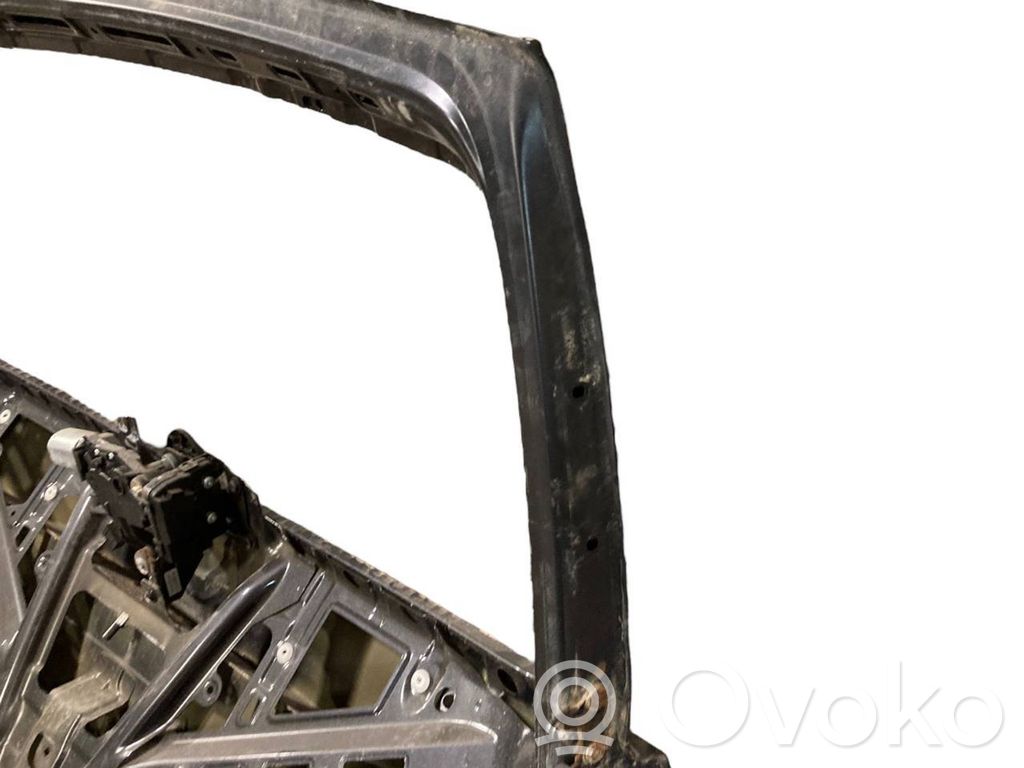 Aizmugurējais pārsegs (bagāžnieks)