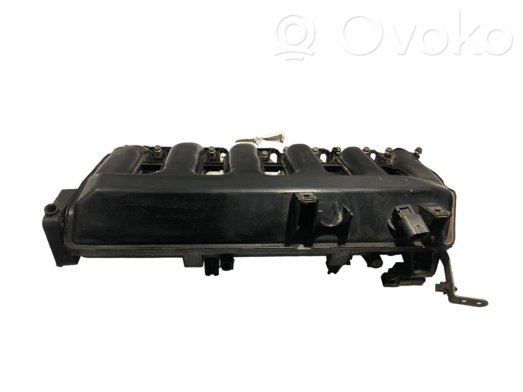 Впускной коллектор