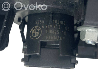 Paneļa dekoratīvās apdares vairogs (centrālais)