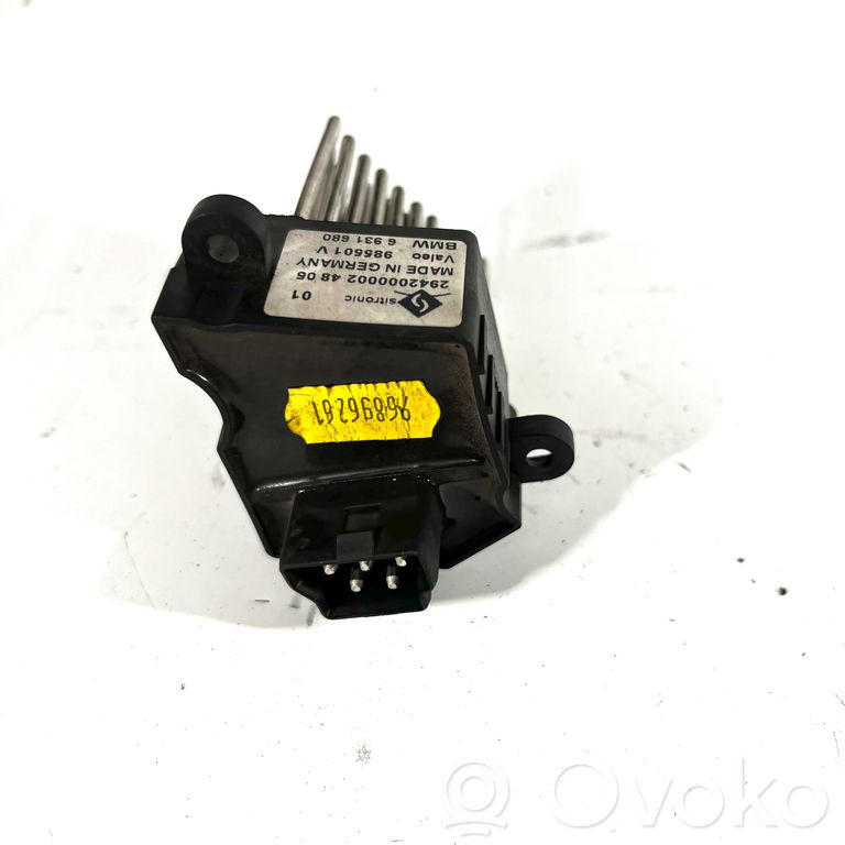 Mazā radiatora ventilatora reostats