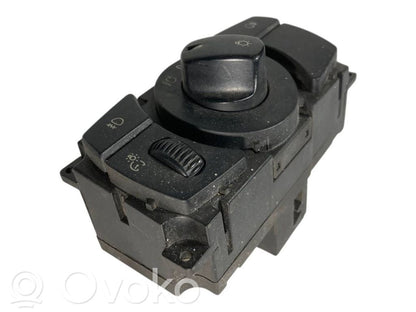 Headlight switch