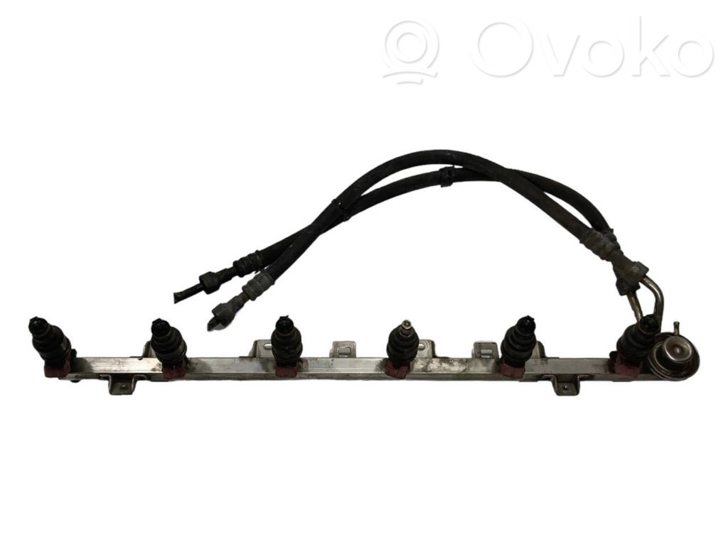 Degvielas maģistrālā caurule