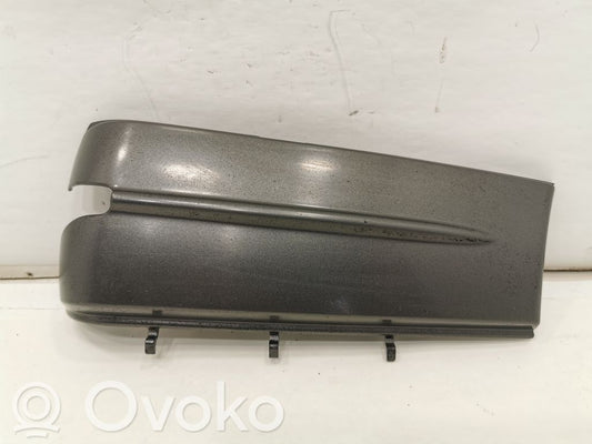 Apakšējais režģis (trīsdaļīgs)