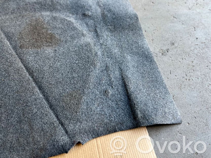 Trunk floor