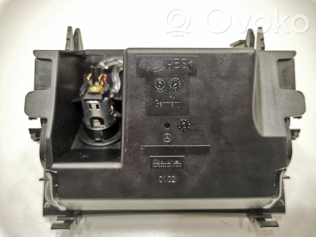 Пепельница