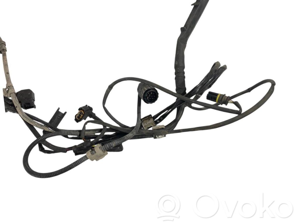 Dzinēja vadu instalācija