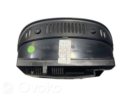 Ekrāns / displejs / mazais ekrāns