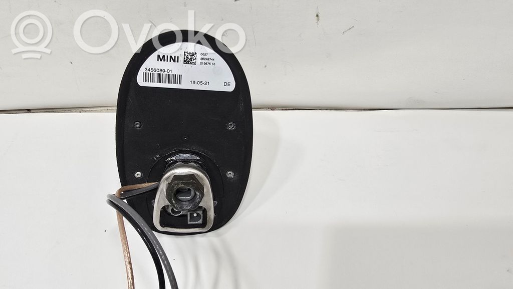 Antenna (GPS antenna)