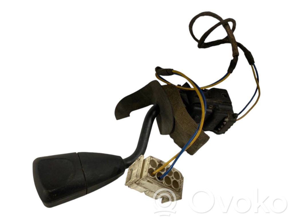 Citu veidu slēdži / pogas / pārslēdzēji