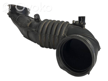 Šļūtene (-es) / caurule (-es)