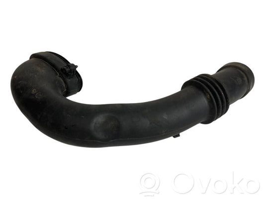 Gaisa caurule uz turbīnu