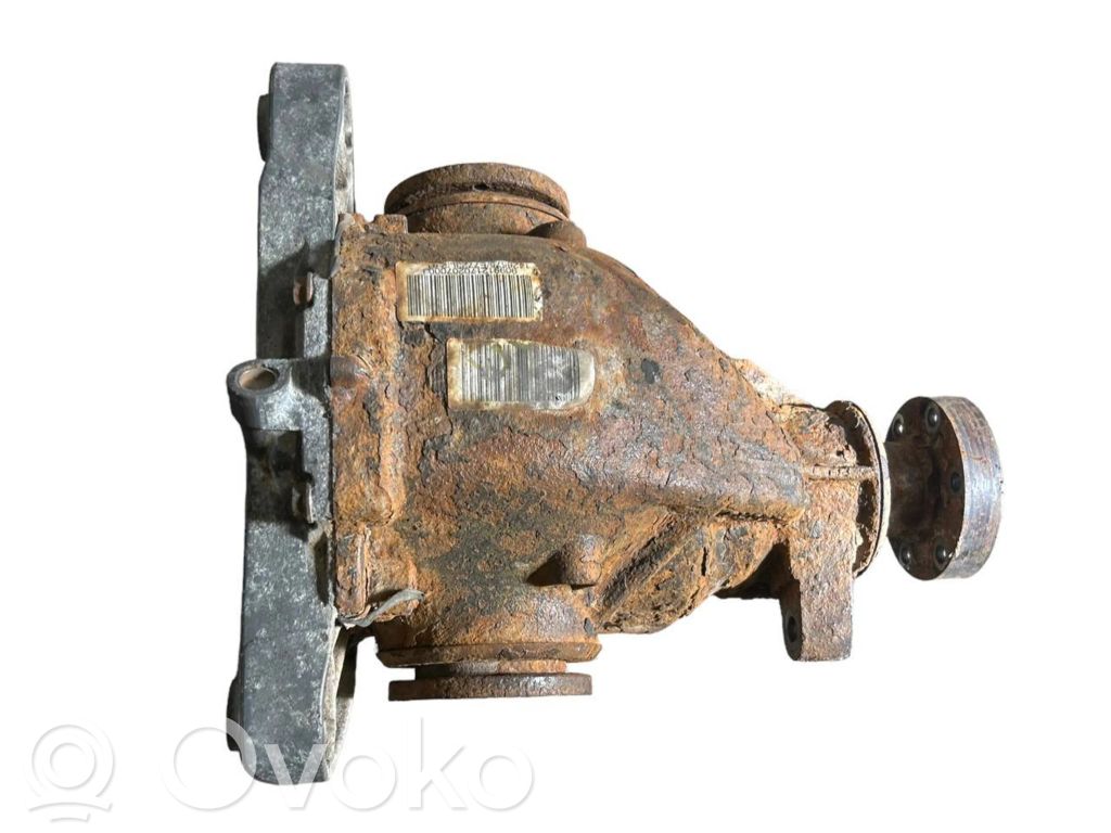 Aizmugurējais reduktors