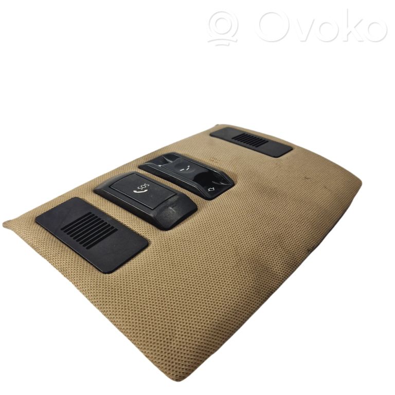 Cita veida salona detaļa