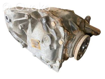 Aizmugurējais reduktors