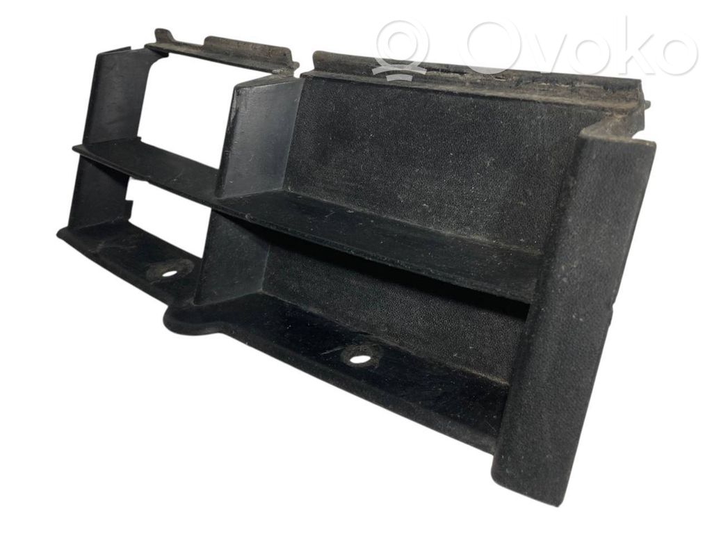 Lower grille (three-piece)