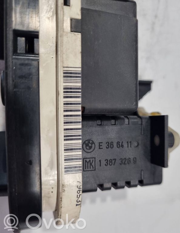 Блок управления кондиционером/климат-контролем/отоплением салона (в салоне)