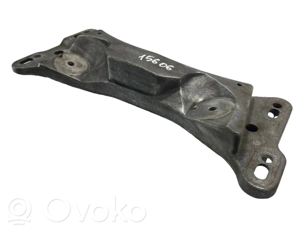 Pārnesumkārbas stiprinājuma kronšteins