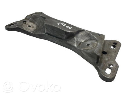 Pārnesumkārbas stiprinājuma kronšteins