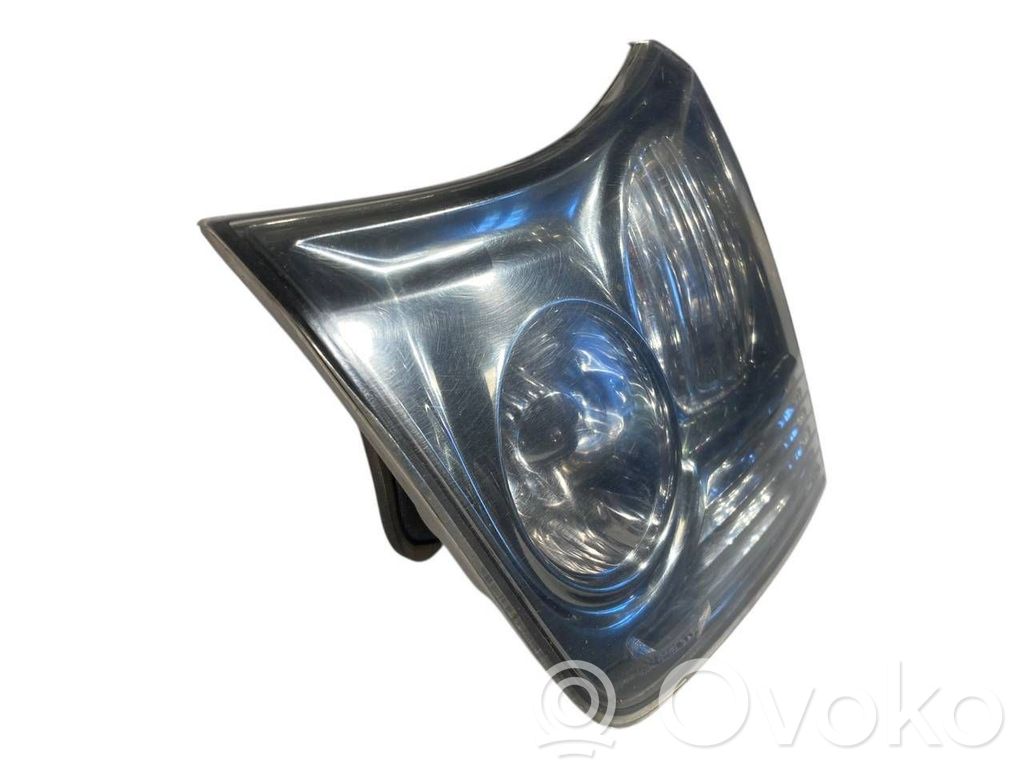 Aizmugurējais lukturis pārsegā