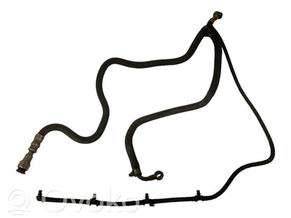 Degvielas caurulīte (-es)