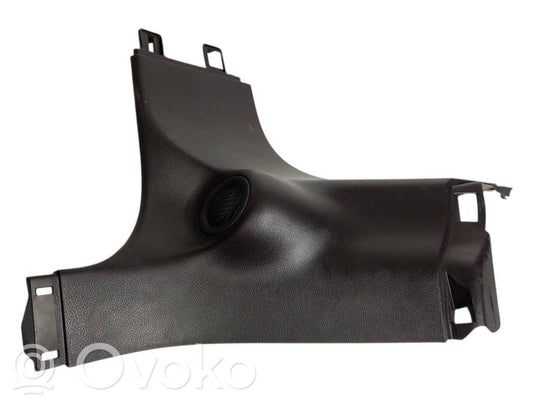 (D) statņa dekoratīvā apdare (augšdaļa)