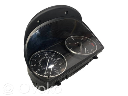 Spidometrs (instrumentu panelī)