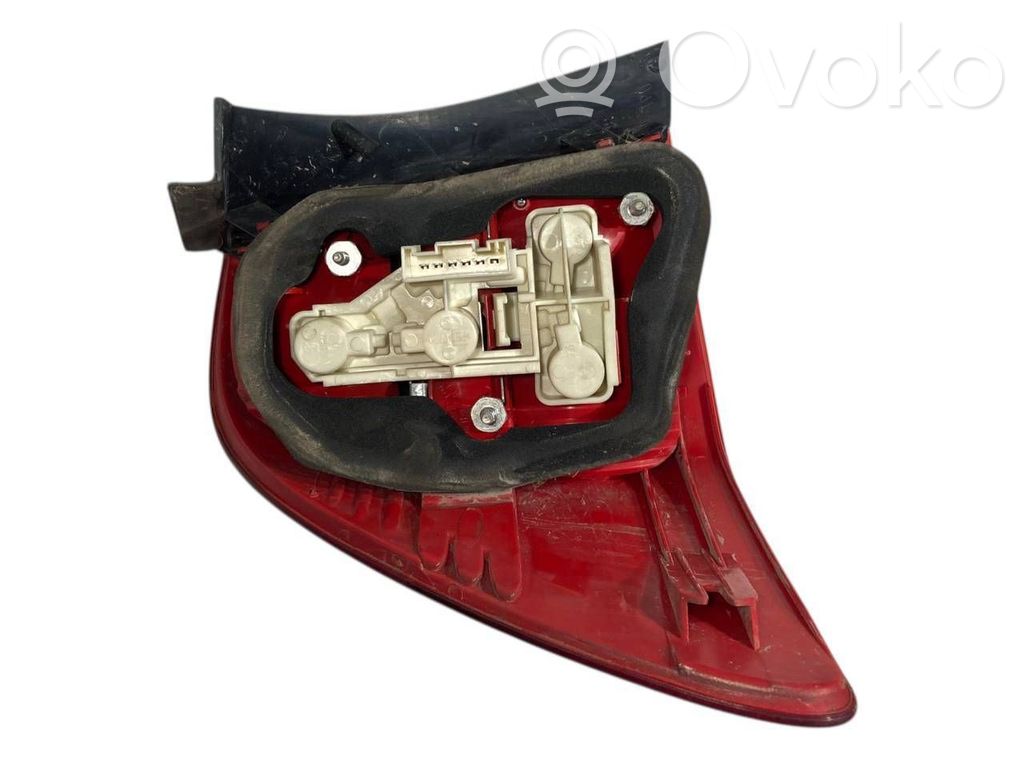 Taillight in the body