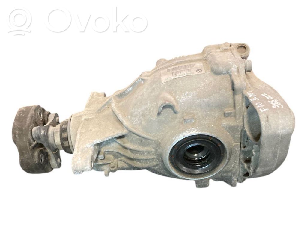 Aizmugurējais reduktors