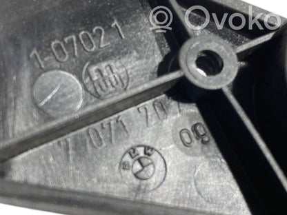 Engine hood release handle