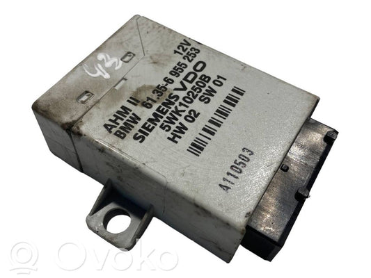 Trailer hitch control unit