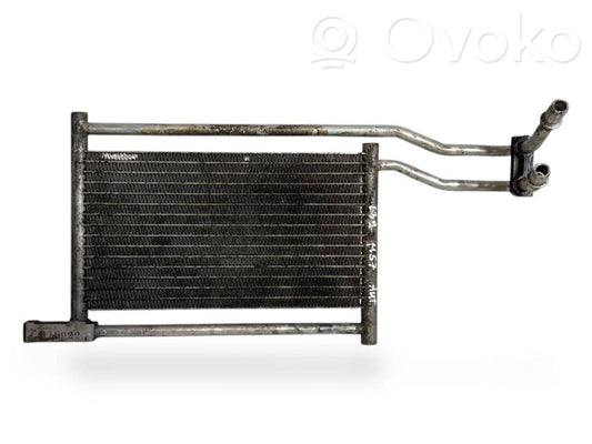 Transmisijas eļļas radiators