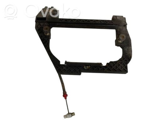 Holder/bracket for external opening handle at the back