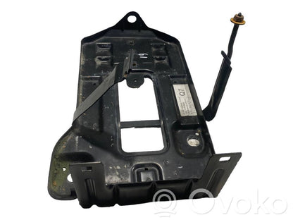 Battery mount